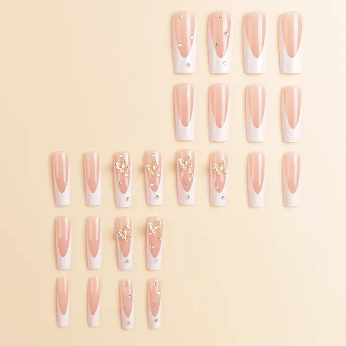 24 morceaux d'ongles longs et nus doux (forme carrée)
