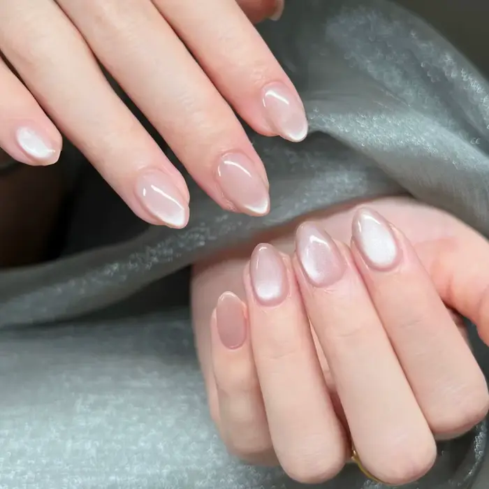 24 faux ongles roses en amande à presser, simples, prêts à poser, pour femme