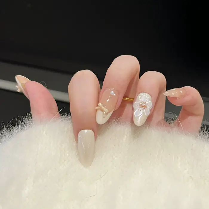 10 pièces ongles français ovales avec nœud papillon Floral conception à la main bricolage presse sur faux