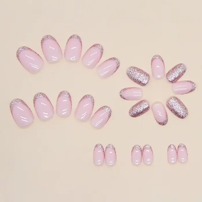 24 faux ongles élégants rose nude or rose pailleté