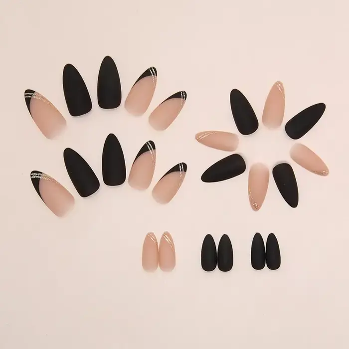 24 faux ongles à presser pour l'automne et l'hiver