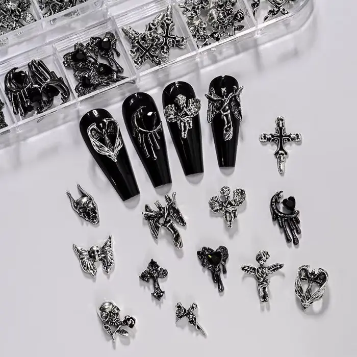 Breloques pour nail art vintage inspirées du style Y2K