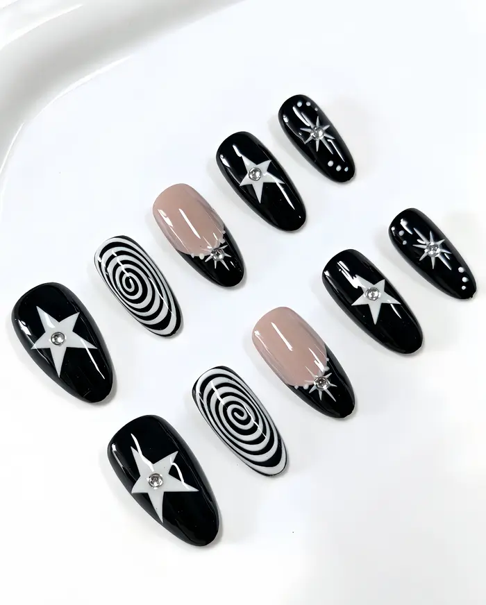 10 faux ongles de longueur moyenne en forme d'amande