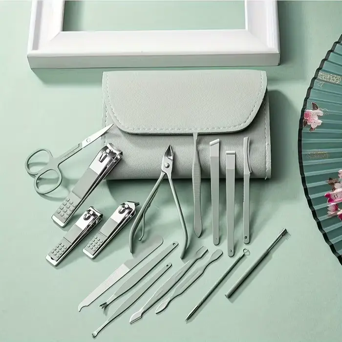 Ensemble d'outils de manucure pour coupe-ongles