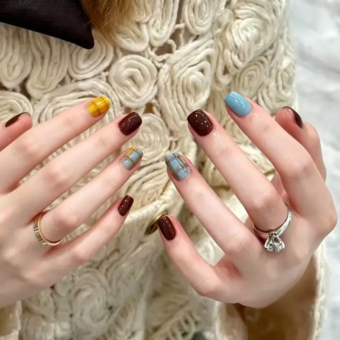 30 faux ongles mignons au design de dessin animé