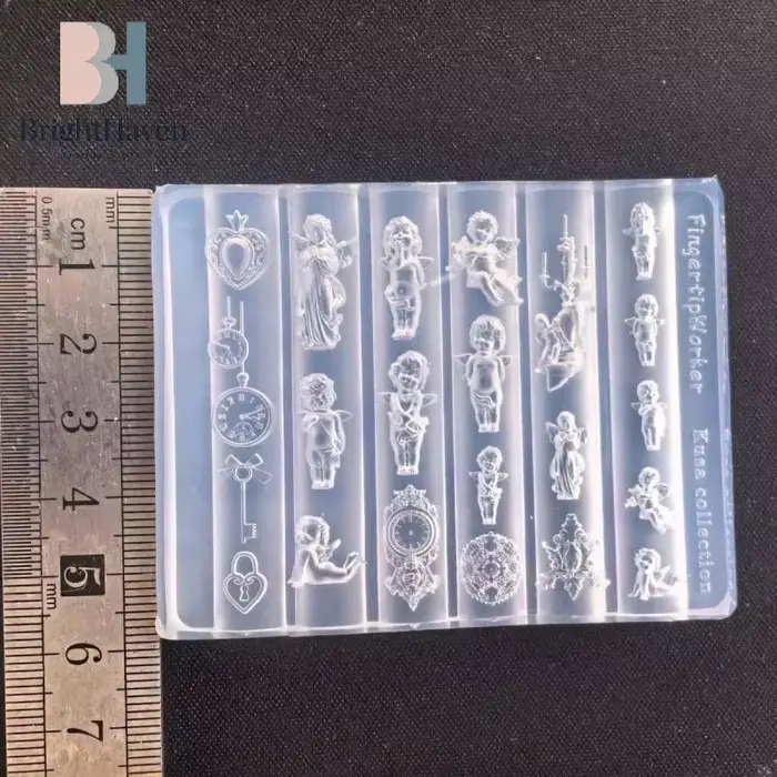 Moule à ongles en silicone 3D Angel Clock