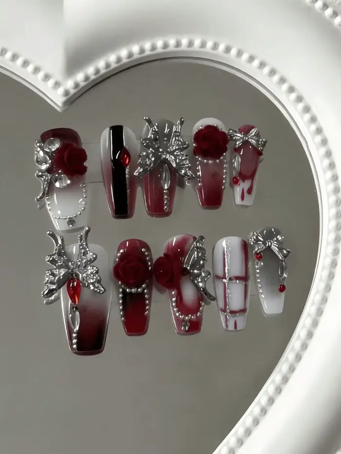 10 pièces de faux ongles longs à pression, motif rose rouge et papillon argenté, style gothique rétr