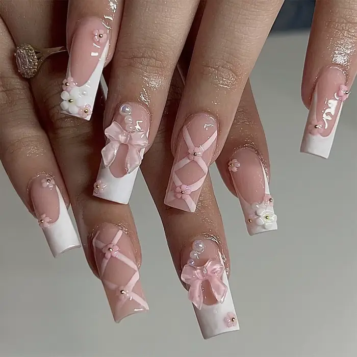 24 faux ongles en forme de cercueil + 1 lime à ongles + 1 gelée