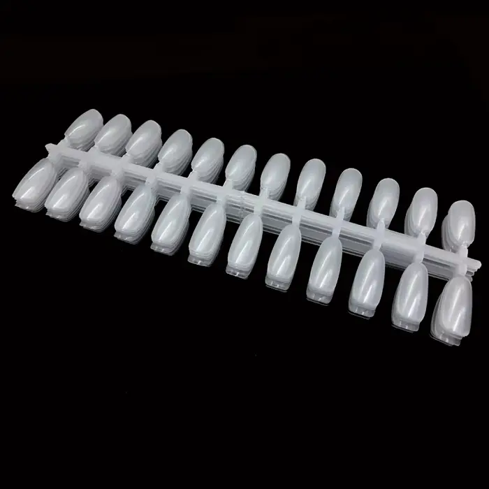 240 capsules d'échantillons de vernis à ongles transparentes