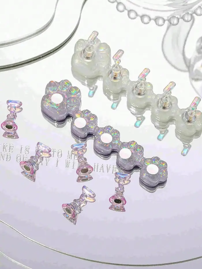 Base d'entraînement pour nail art avec support de présentation pour faux ongles holographiques effet aurore