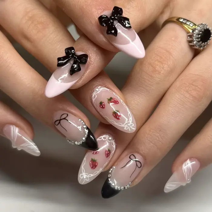 Lot de 24 faux ongles amande français marron mi-longs à presser, avec pois blancs, nœud 3D et perles