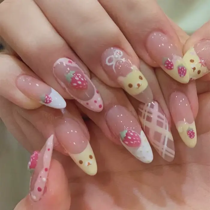 Faux ongles à pression en forme d'amande