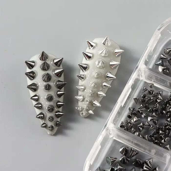 Breloque à Ongles Punk D.lique 6 Grilles, Or, Argent, Noir, Cône, Bijoux d'Art, Mini Clous, Fournitu