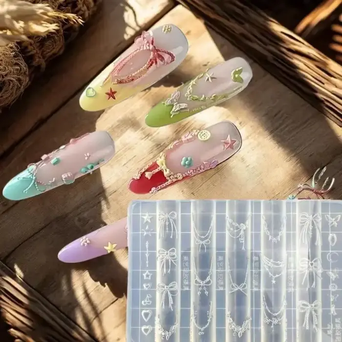 Modèles de conception d'ongles pour manucure à faire soi-même