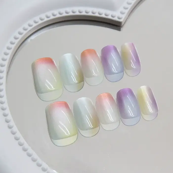 Faux ongles carrés longs et brillants