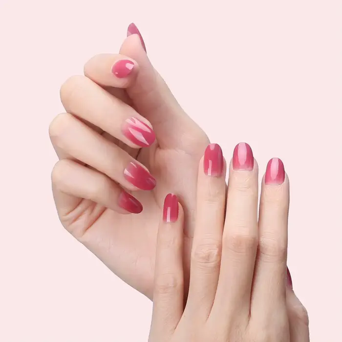 Faux ongles ovales rouges ombrés