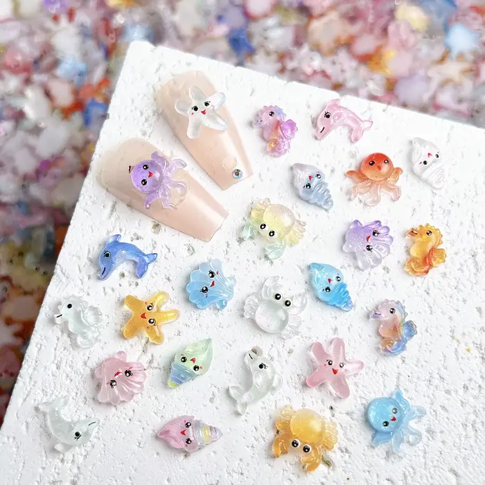 30 pièces Style Multiple mignon poulpe conque résine Nail Art décorations dessin animé lumineux grand oeil Seastar