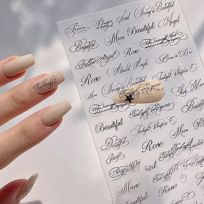 Autocollants pour ongles à motifs lettres anglaises, noir et blanc, style artistique, design manuscrit, décorations de manucure pour fête
