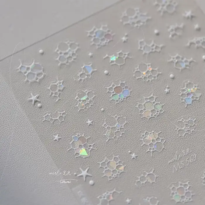 Autocollant de manucure décoratif en relief souple