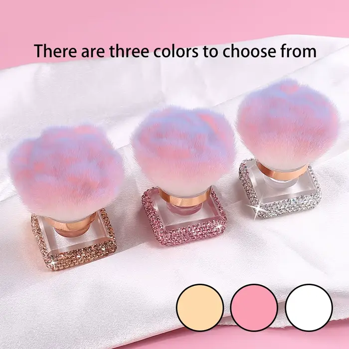 Brosse à poussière pour ongles ornée de strass