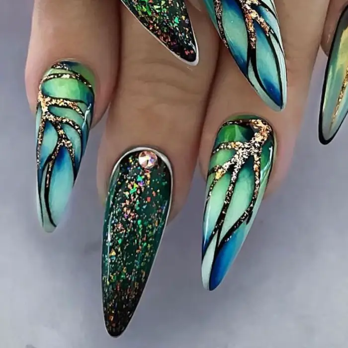 Faux ongles français avec imprimé léopard