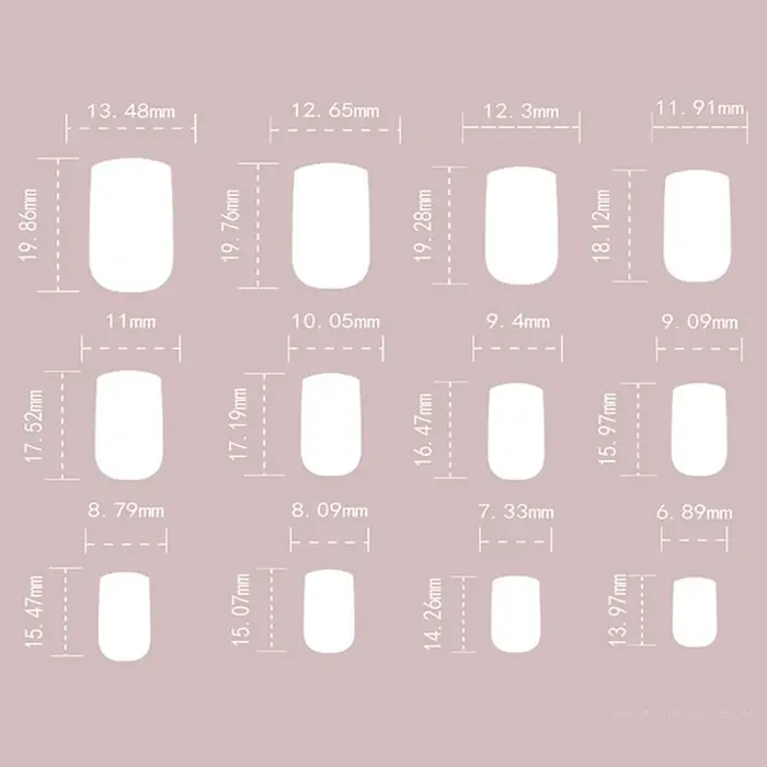 Faux ongles carrés longs à la mode