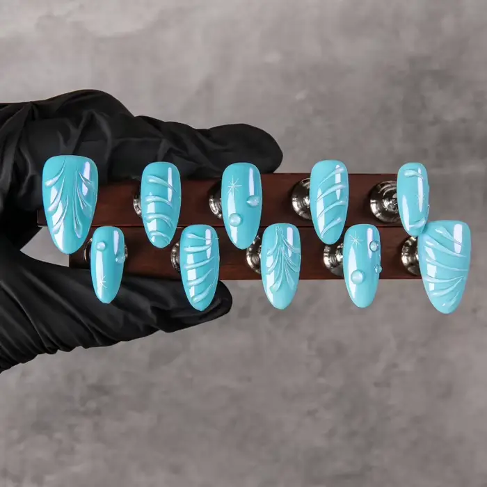Faux ongles à presser Tiffany Blue faits main