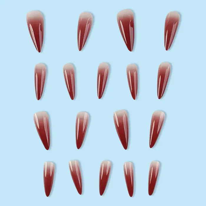 Vin rouge faux ongles conseils longue tête pointue brillant presse