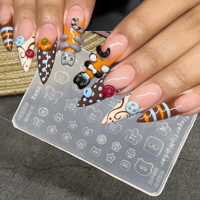 Moule en silicone 3D pour boutons de nail art