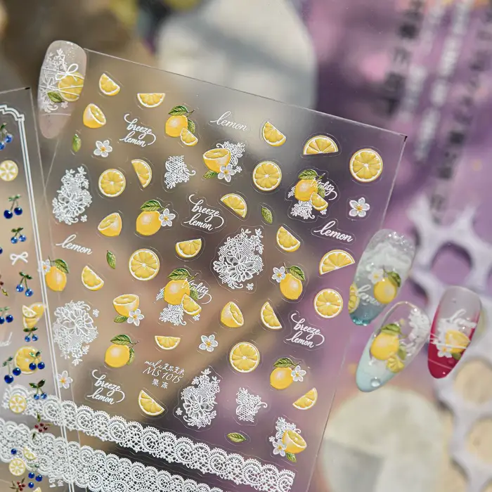 Autocollants pour ongles en forme de tranches de citron jaunes