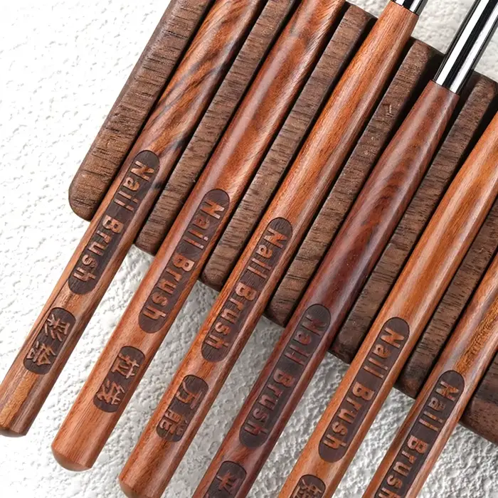 Pinceau de conception pour ongles