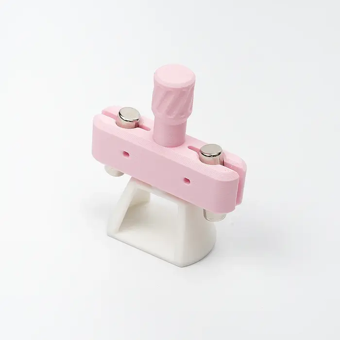 Outil automatique pour nail art avec perles de verre effet œil de chat
