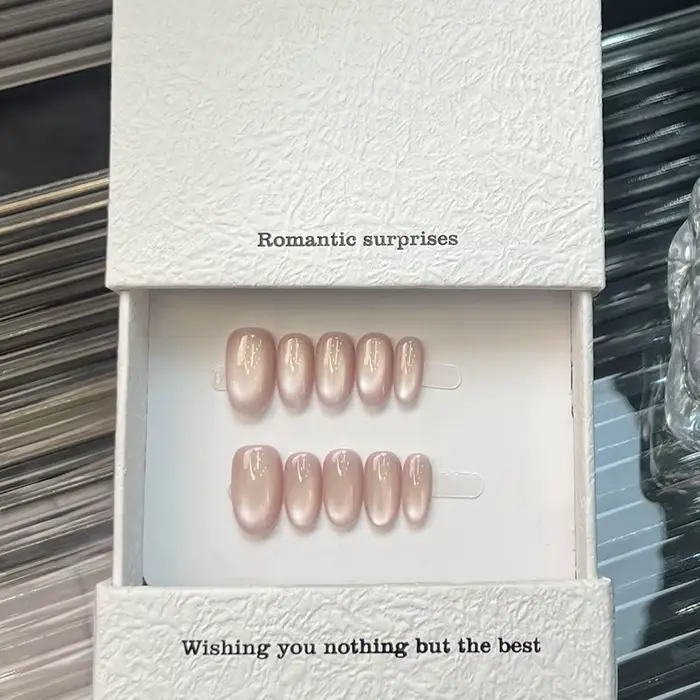 10 pièces oeil de chat rose doux à la main presse sur les ongles couverture complète Simple couleur Pure court ovale