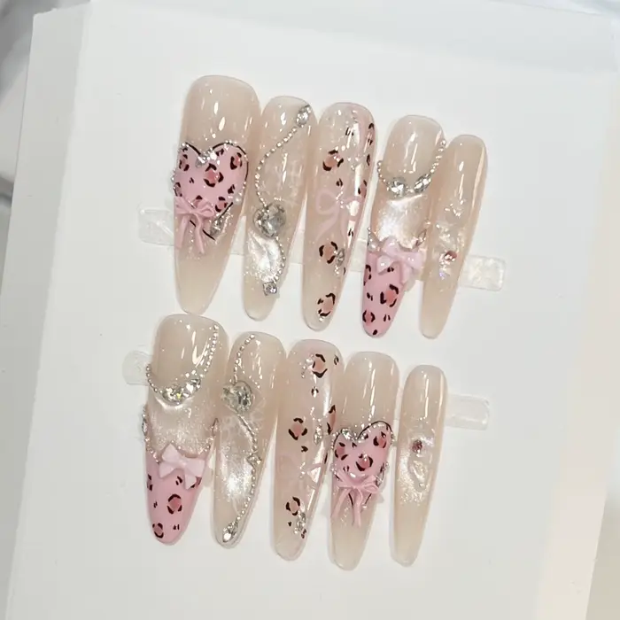 Faux ongles français imprimé léopard, 10 pièces, avec cœurs, paillettes roses, œil de chat, à pressi
