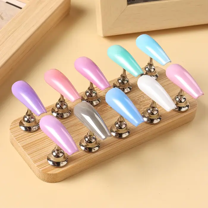 Support de pratique magnétique pour ongles
