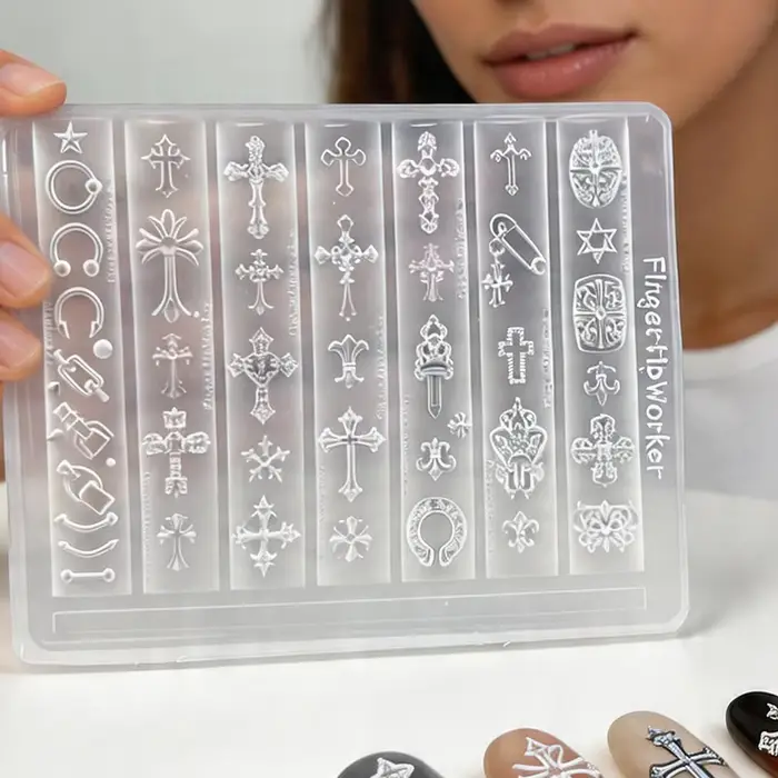 Moule 3D gothique pour nail art à rivets