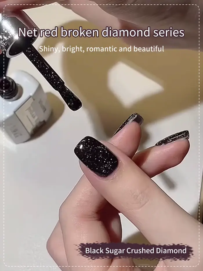Vernis à ongles Gel noir cassé
