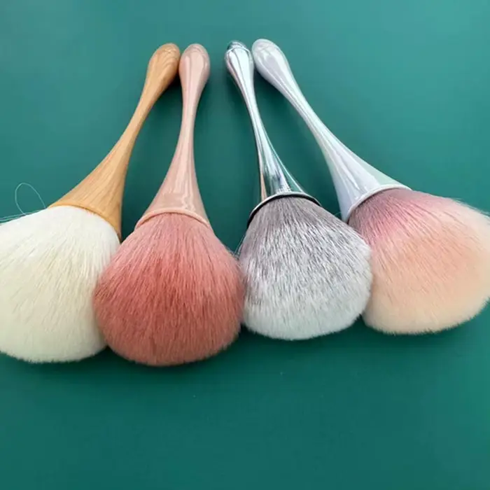 Brosse de nettoyage de la poussière des ongles