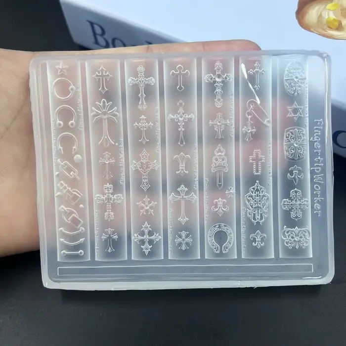 Moule 3D gothique pour nail art à rivets