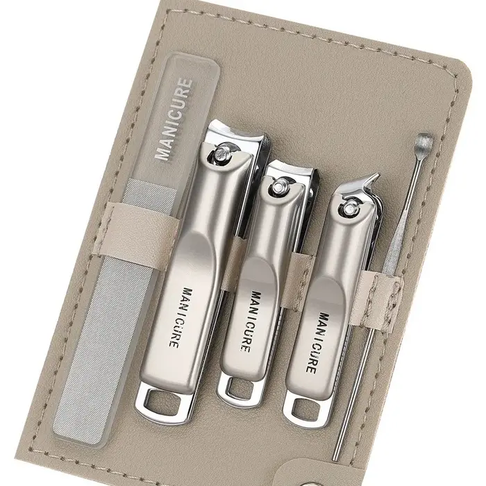 Ensemble professionnel de manucure et pédicure 5 pièces avec boîte de rangement portable