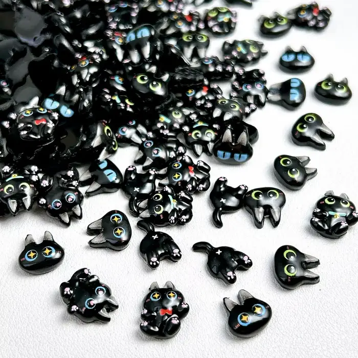 20 pièces dessin animé créatif chat noir série Nail Art breloques 3D lumineux adorables Expressions chats décorations d'ongles bricolage épingle à cheveux ongles