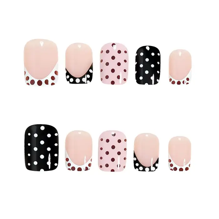 24 faux ongles courts carrés à pois