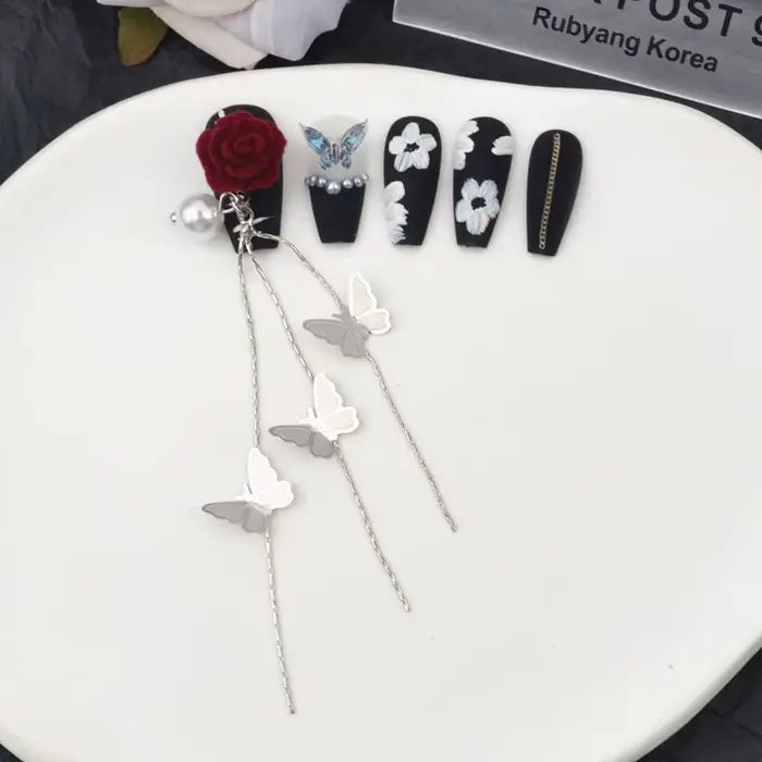-Lord Rose-bijoux pour ongles chics, chaînes de fleurs en velours rouge, pendentifs, Niche Palace Court Vibe papillon, breloques en Gel UV, DIY, 404arts