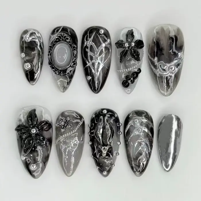 24 pièces faux ongles fille épicée arc argenté avec diamant