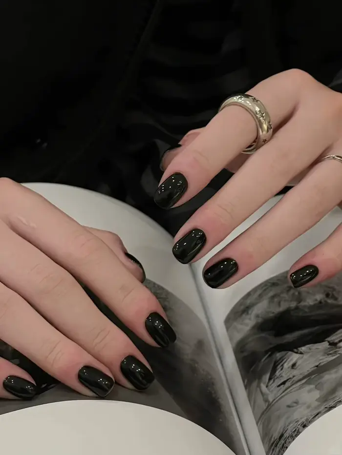 Vernis à ongles Gel noir pur