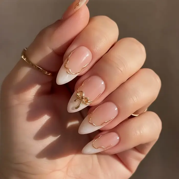24 pièces de patchs d'art d'ongle pointus blancs