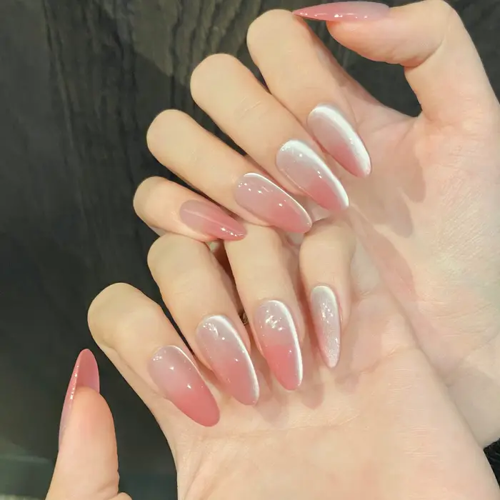 10 faux ongles ovales faits à la main