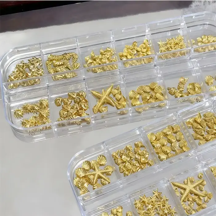 Strass pour ongles sur le thème de l'océan