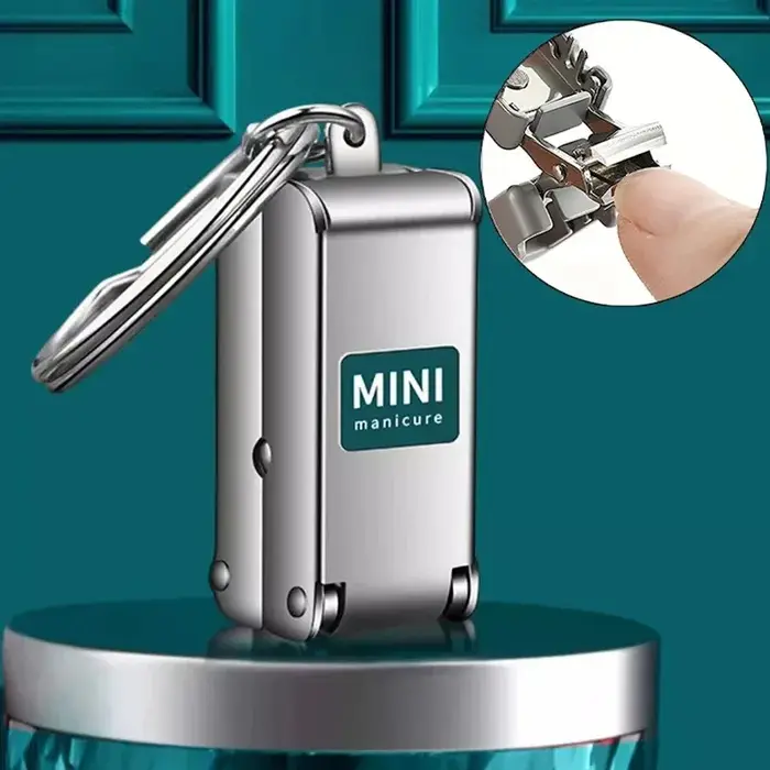 Coupe-ongles mignon avec rangement, en acier inoxydable, compact et portable, avec angle de lame, outil de manucure durable, 1 pièce