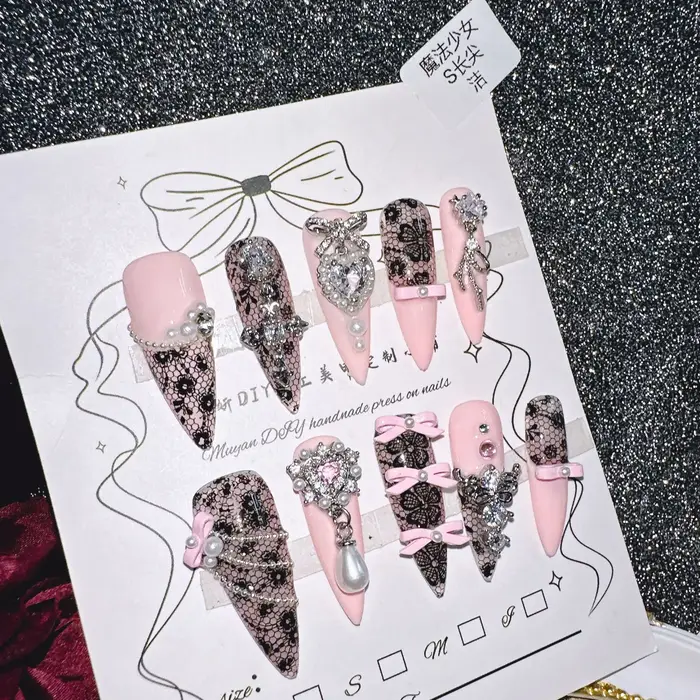 Magical Girl Lace Strass Press On Nails